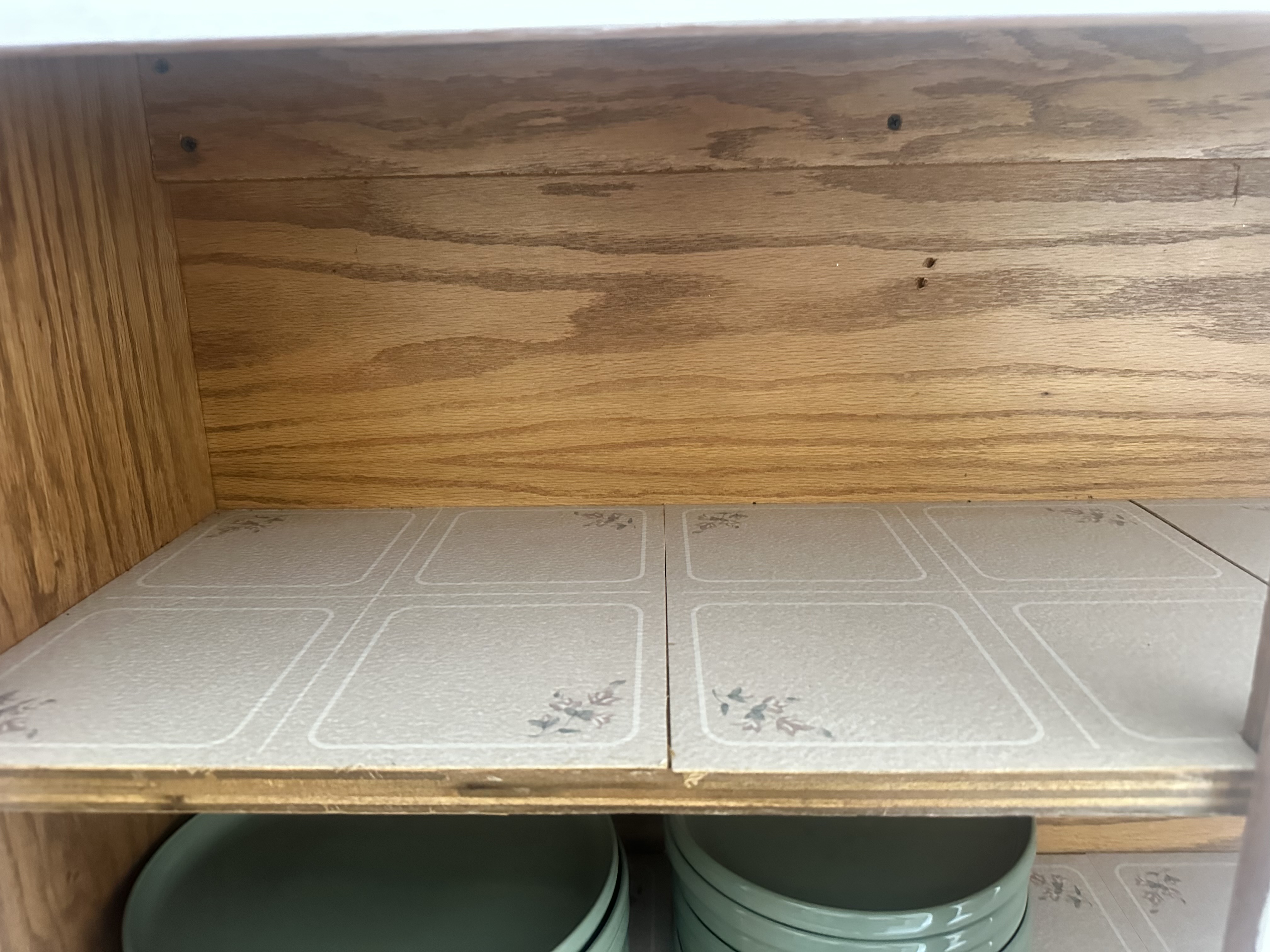 Cabinet shelf clean-out after cleaning